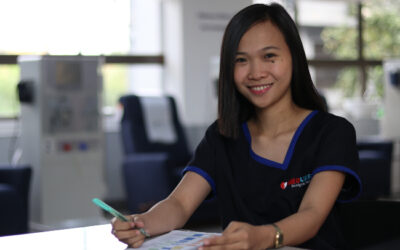 Is a Health Care Aide Career Right for You?