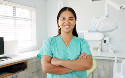 How to Choose a Dental Assistant Program in Calgary: 7 Things to Look For